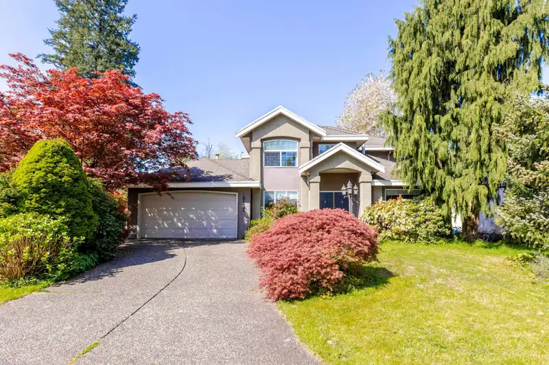 10133 170A STREET - photo 1 of 37
