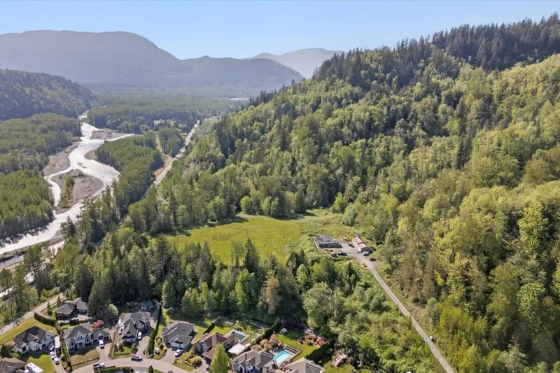 4495 HIRSCHMAN ROAD - photo 3 of 25