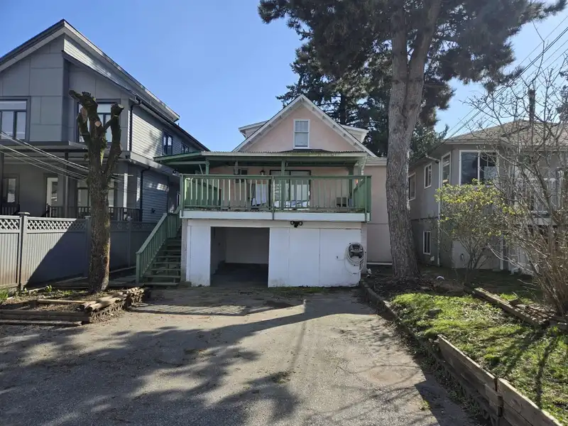1039 E 41ST AVENUE - photo 3 of 18
