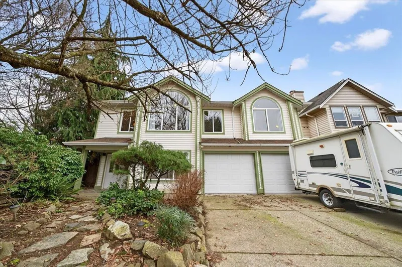 1736 PEKRUL PLACE - photo 2 of 25