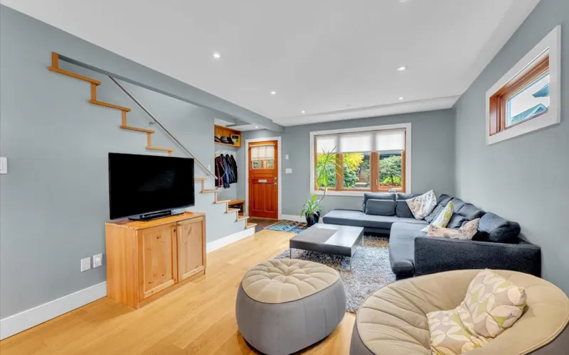 57 W 17TH AVENUE - photo 4 of 25