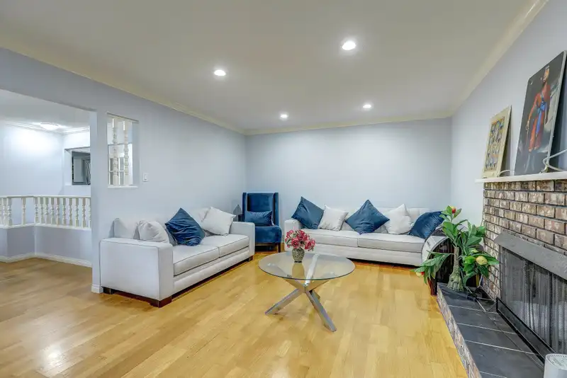 7554 FILEY DRIVE - photo 2 of 24
