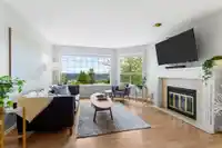 84 RAVINE DRIVE - thumbnail 1
