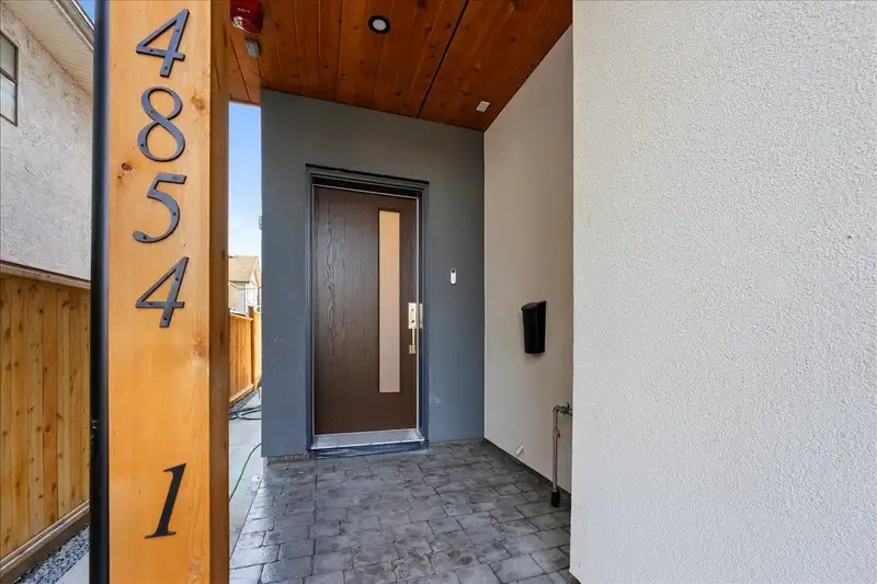 4854 SLOCAN STREET - photo 2 of 37