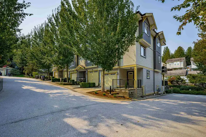 14 13886 62 AVENUE - photo 3 of 29