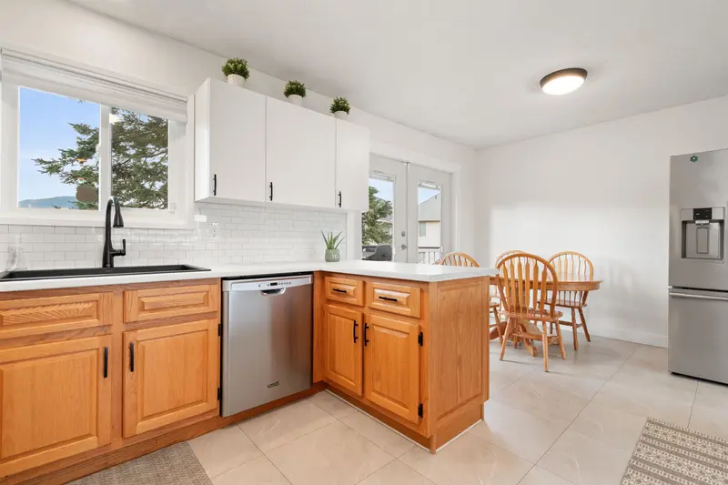 45362 WELLS ROAD - photo 4 of 25