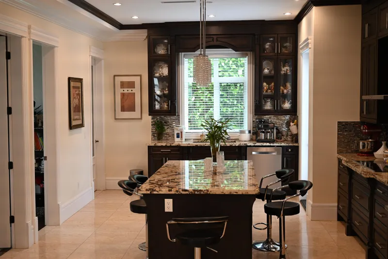 1985 W 52ND AVENUE - photo 3 of 15