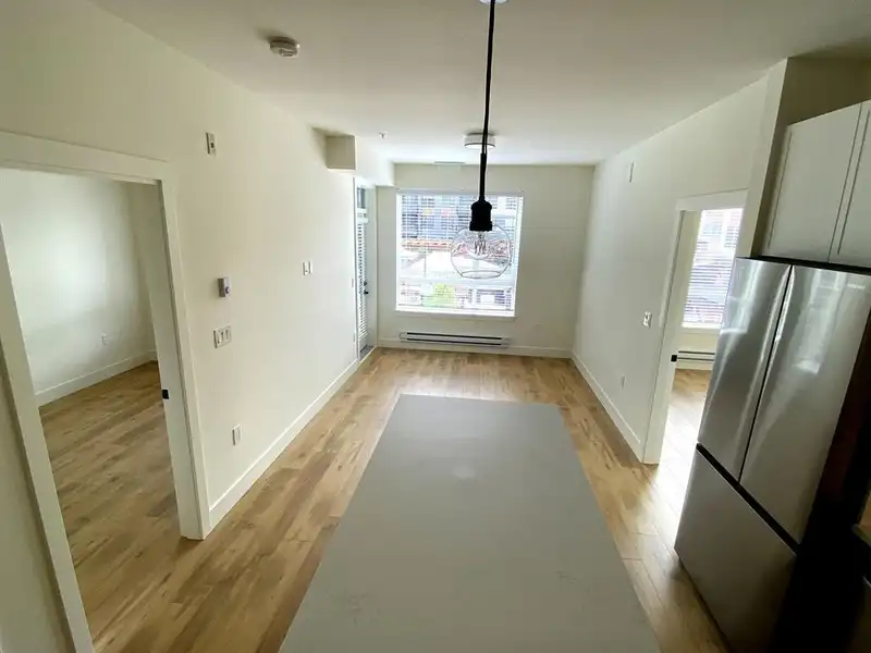 206 19935 75A AVENUE - photo 4 of 15