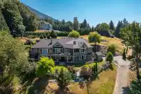 42395 HIGHLAND DRIVE - thumbnail 1