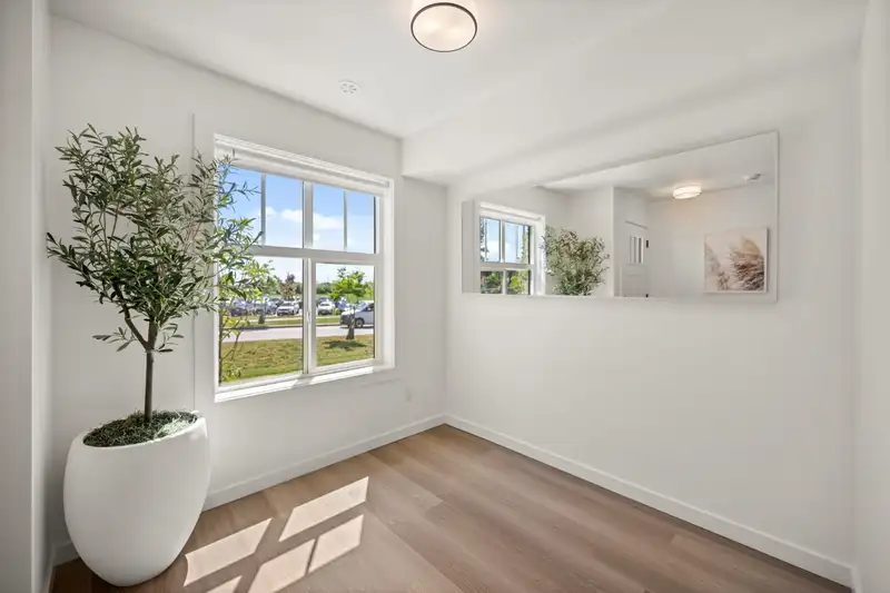 129 2350 165 STREET - photo 2 of 25