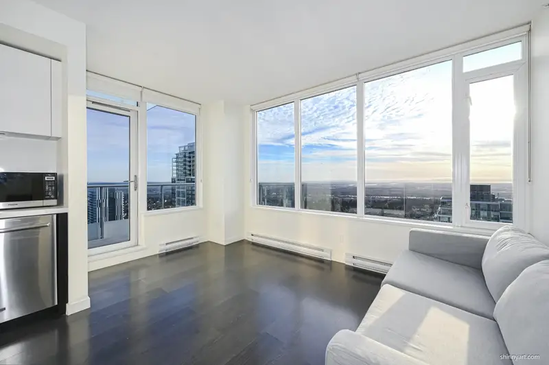 3905 6333 SILVER AVENUE - photo 1 of 25