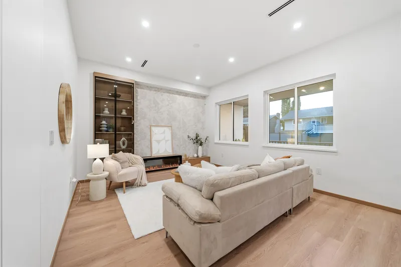 8303 118A STREET STREET - photo 2 of 25