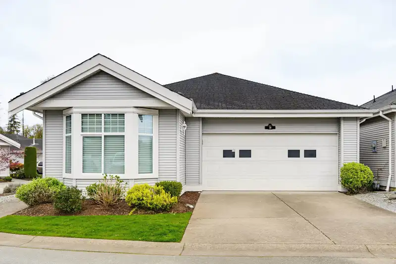 59 20770 97B AVENUE - photo 1 of 37