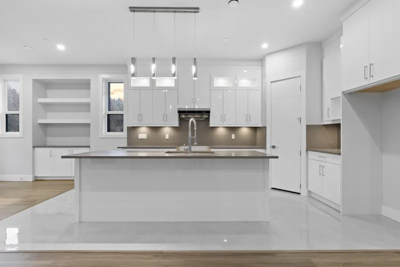 33941 PRENTIS AVENUE - photo 3 of 25