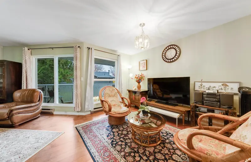 20 14850 100 AVENUE - photo 1 of 25