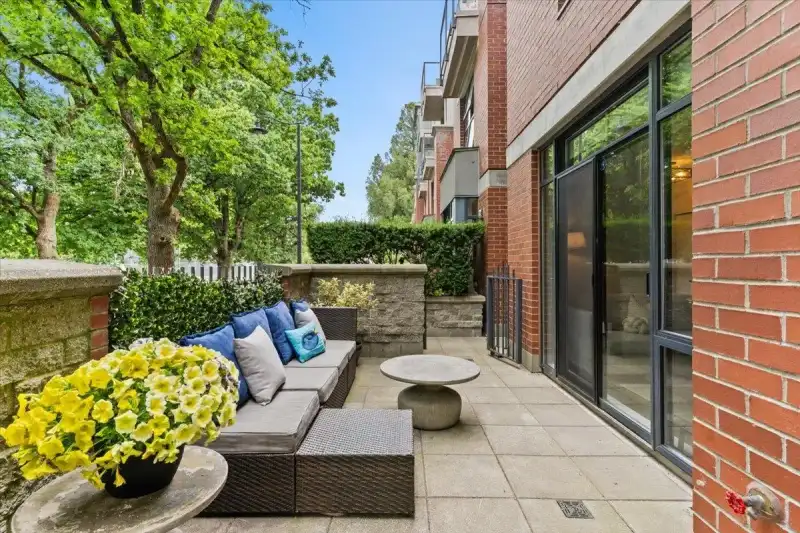 111 2688 VINE STREET - photo 1 of 32