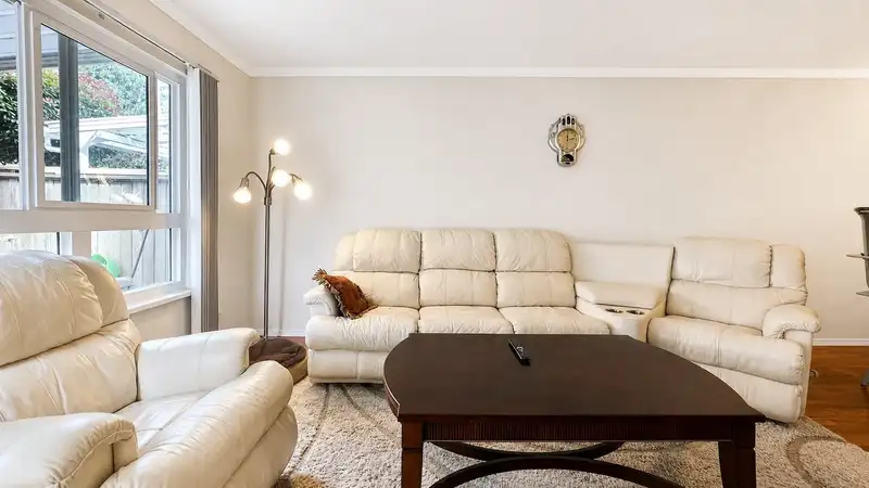 105 12233 92 AVENUE - photo 4 of 20