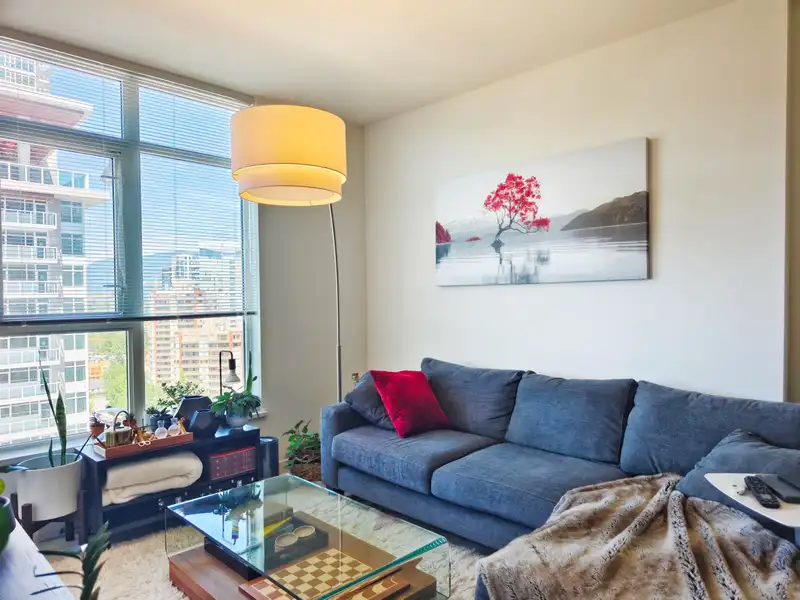1605 691 NORTH ROAD - photo 1 of 11