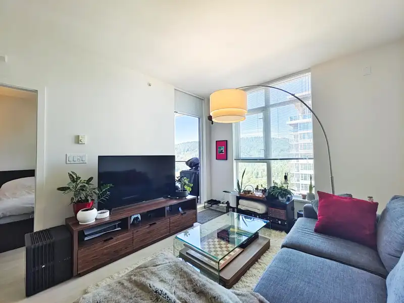 1605 691 NORTH ROAD - photo 2 of 11