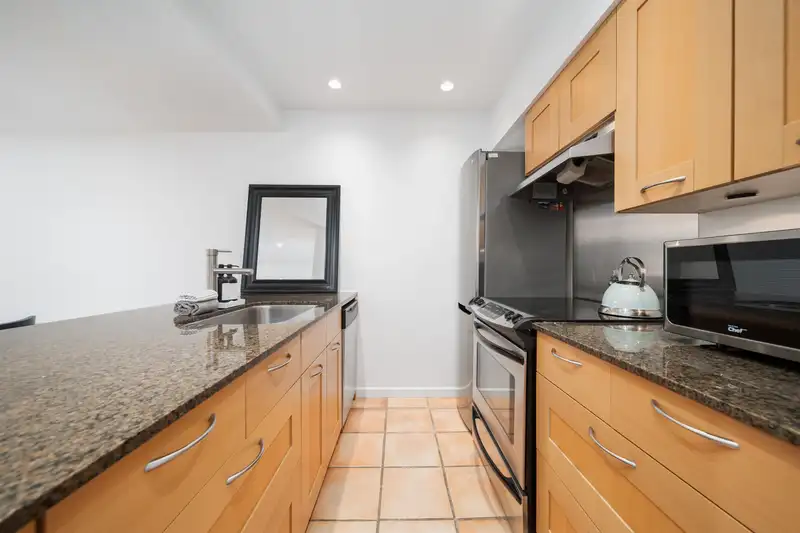 3542 POINT GREY ROAD - photo 3 of 26