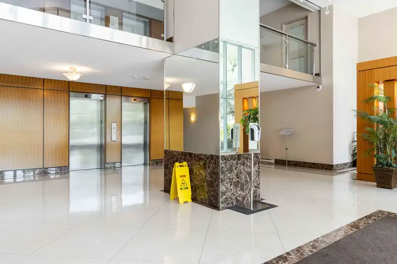 1402 8871 LANSDOWNE ROAD - photo 4 of 25