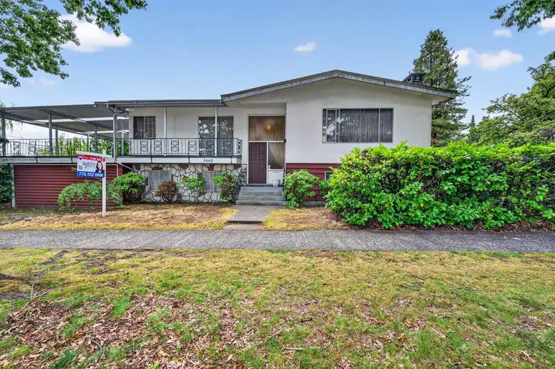 3660 E 22ND AVENUE - photo 2 of 24