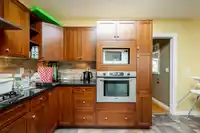 4871 HIGHLAWN DRIVE - thumbnail 8