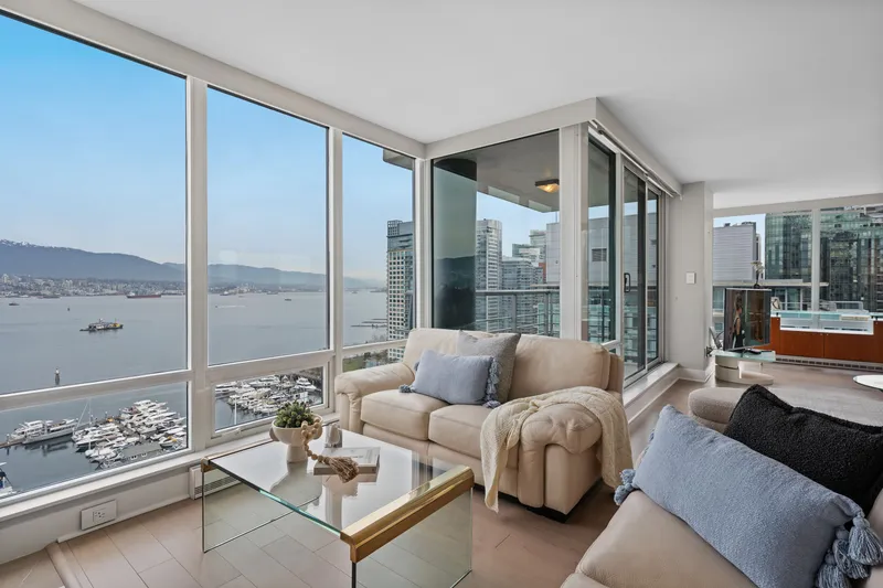 2102 590 NICOLA STREET - photo 1 of 25