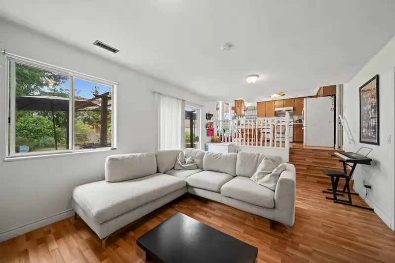 1303 NESTOR STREET - photo 4 of 31