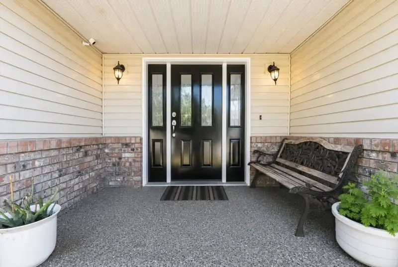 31064 SOUTHERN DRIVE - photo 4 of 40