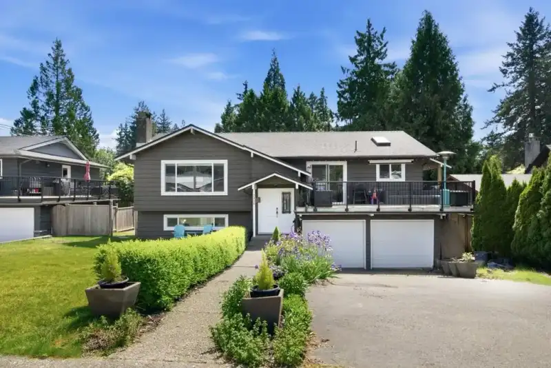 2416 TOLMIE AVENUE - photo 1 of 40