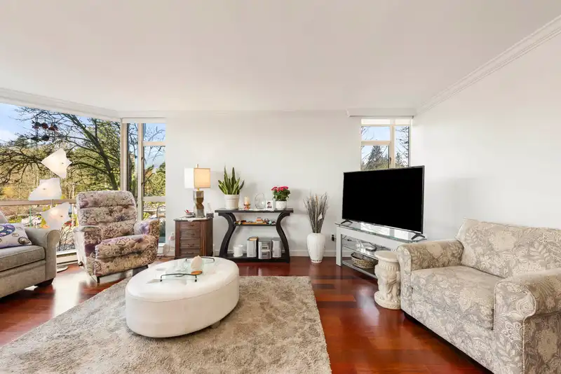 406 1327 E KEITH ROAD - photo 4 of 40