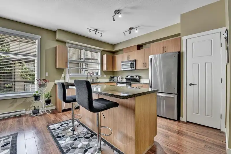 30 6123 138 STREET - photo 4 of 24
