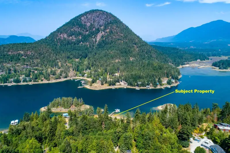 12879-12881 SUNSHINE COAST HIGHWAY - photo 1 of 33
