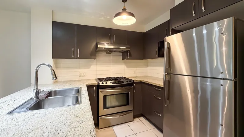 119 9288 ODLIN ROAD - photo 3 of 17