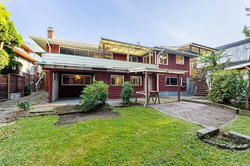 723 HANDSWORTH ROAD - photo 3 of 40