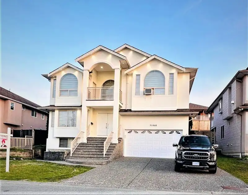 31468 HOMESTEAD CRESCENT - photo 1 of 30