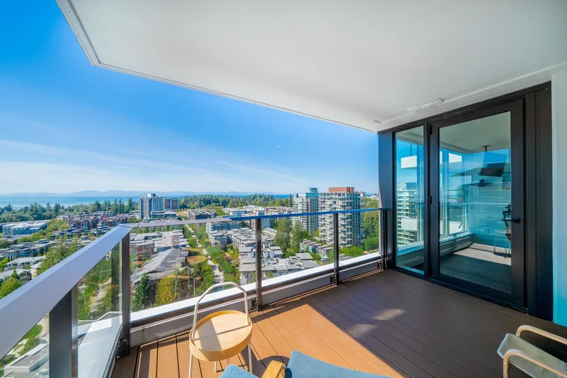 2001 5629 BIRNEY AVENUE - photo 4 of 25