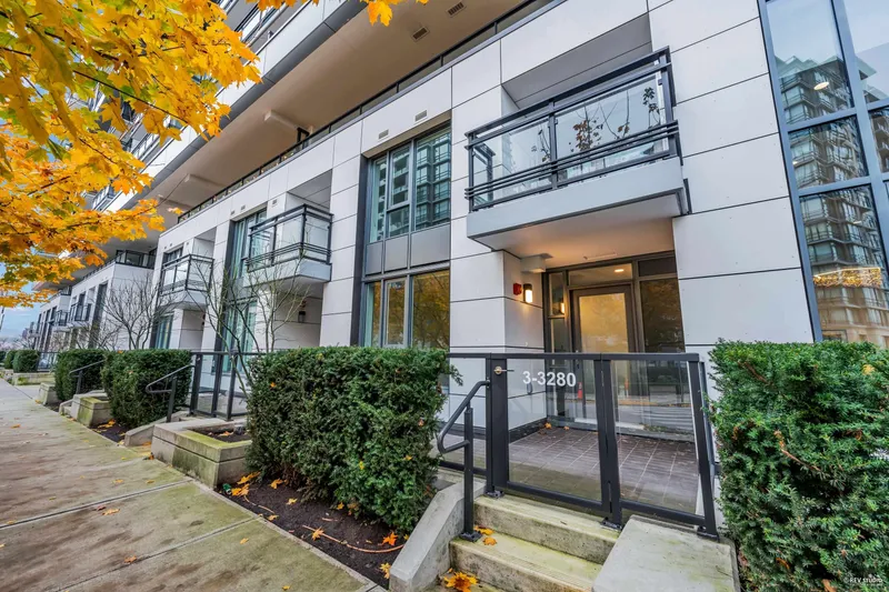 TH3 3280 CORVETTE WAY - photo 4 of 25