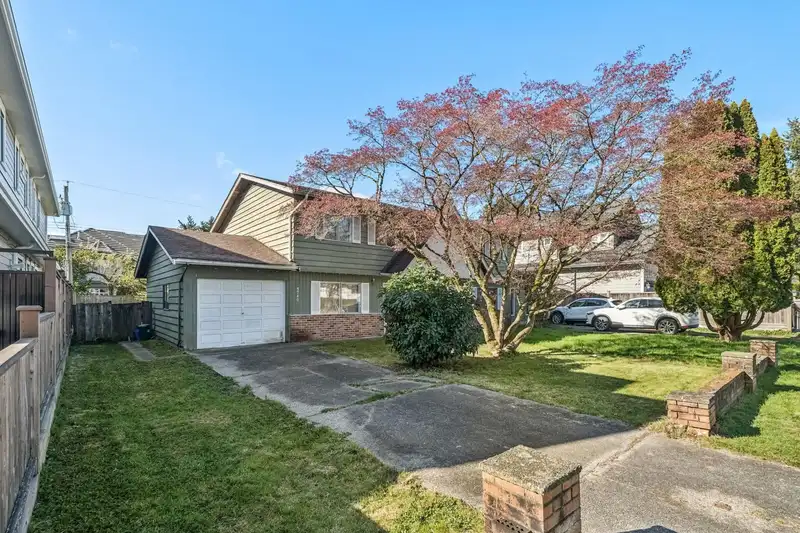 3740 BLUNDELL ROAD - photo 2 of 38