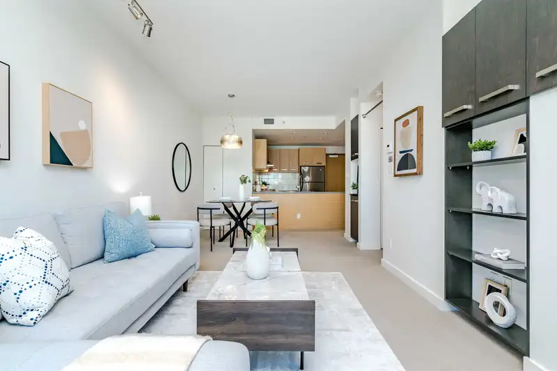315 8080 CAMBIE ROAD - photo 2 of 40