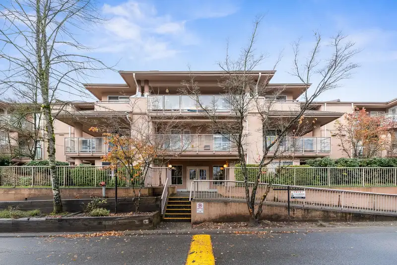 312 14980 101A AVENUE - photo 2 of 4