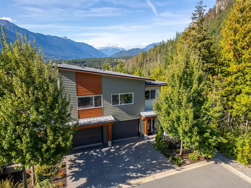 6 41360 SKYRIDGE PLACE - photo 1 of 40