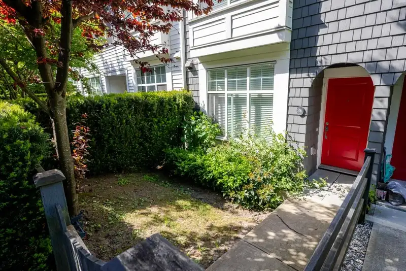 36 8130 136A STREET - photo 3 of 27