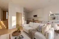2790 CAMBRIDGE STREET - thumbnail 2