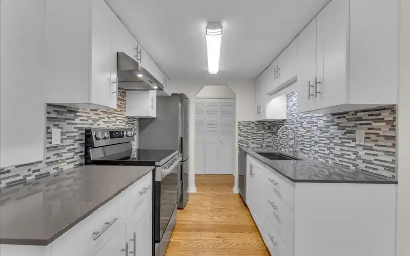 104 1641 WOODLAND DRIVE - photo 1 of 23