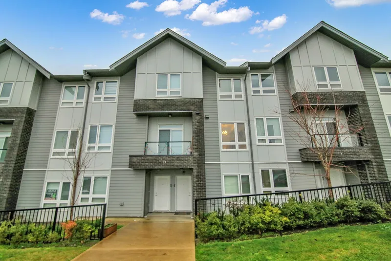 6 3323 ROCKHILL PLACE - photo 1 of 24