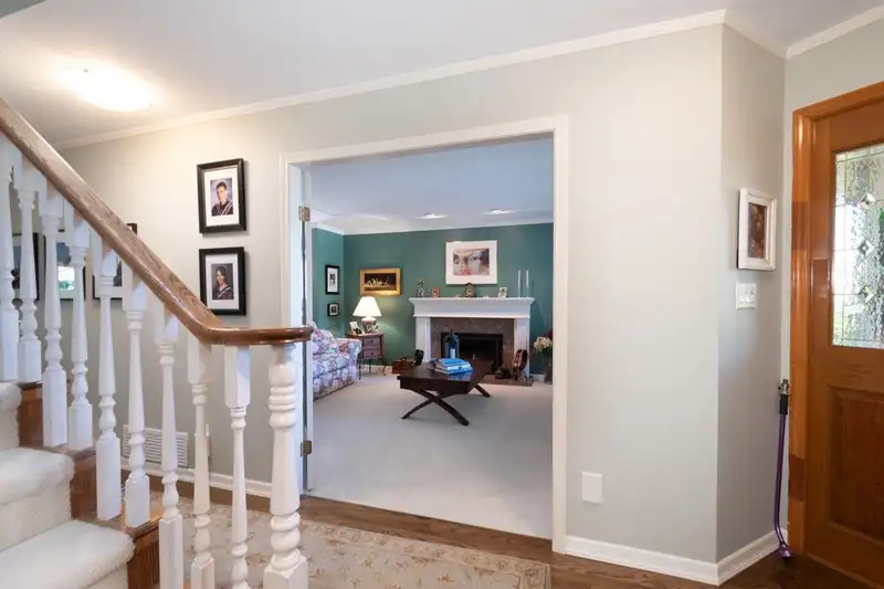 6526 GIBBONS DRIVE - photo 2 of 33