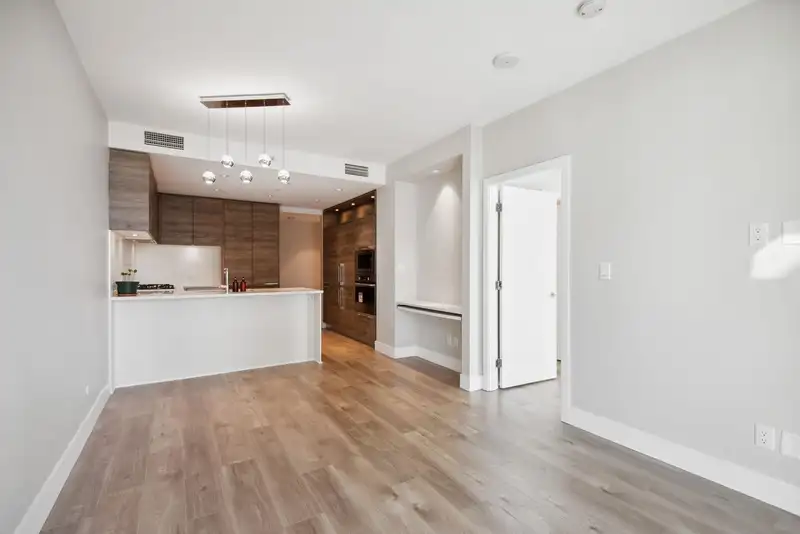 1711 7303 NOBLE LANE - photo 3 of 40