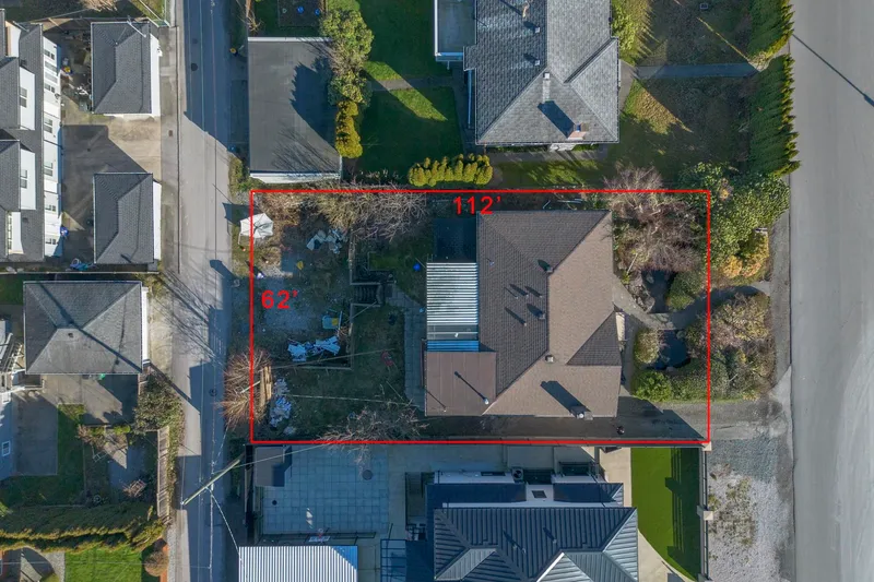 5745 LAUREL STREET - photo 2 of 25